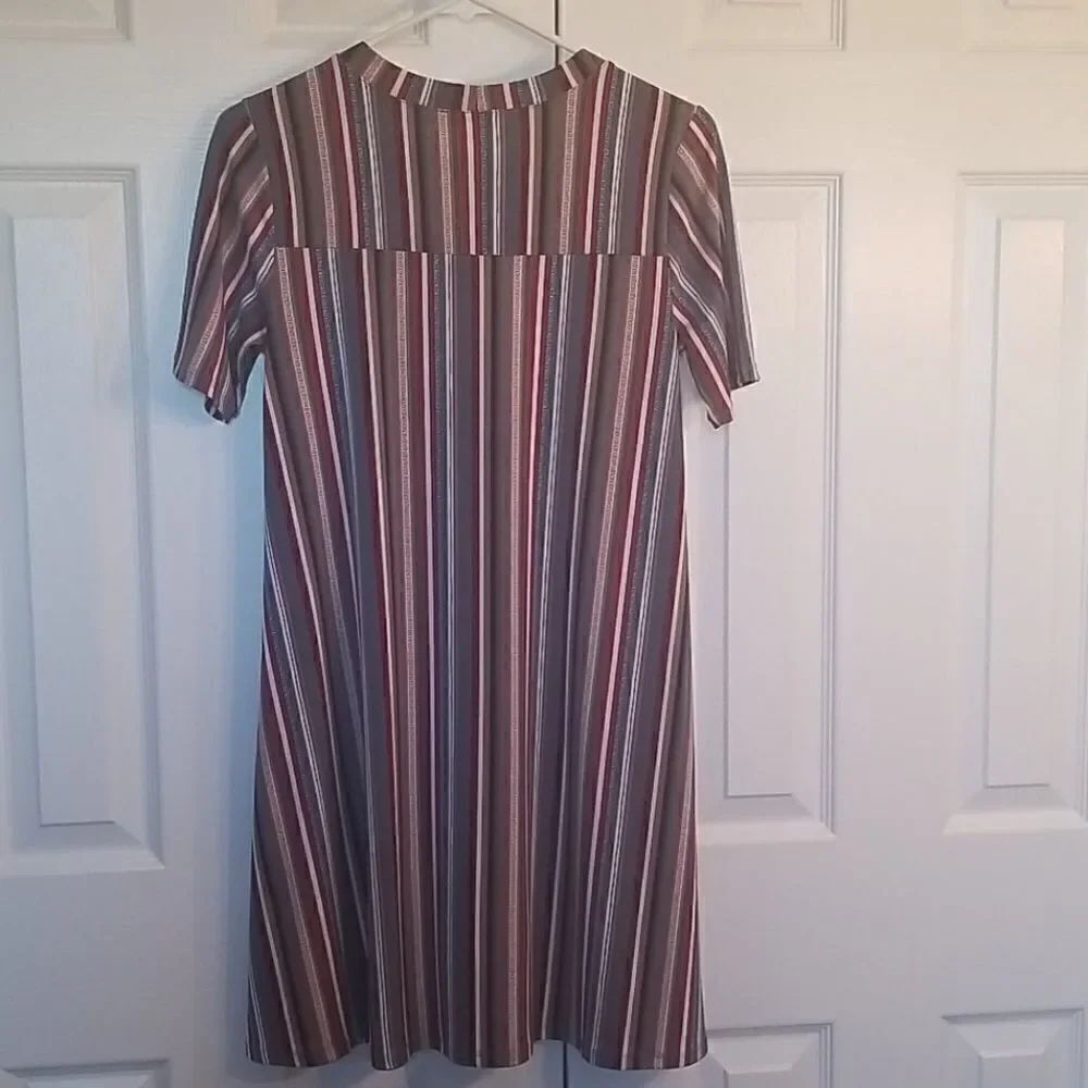 BCBGeneration Striped Dress size S - Picture 4 of 4